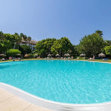 Ivory Banus - Luxury & Prime Location Marbella