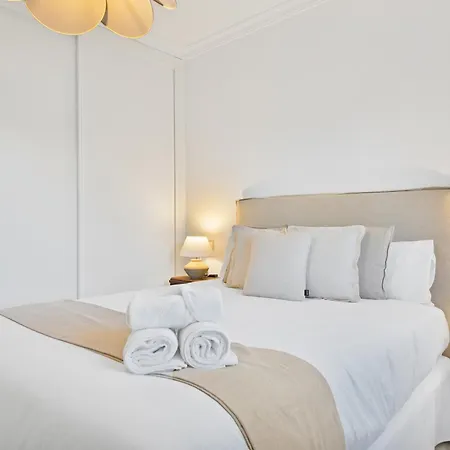 Ivory Banus - Luxury & Prime Location Lejlighed *